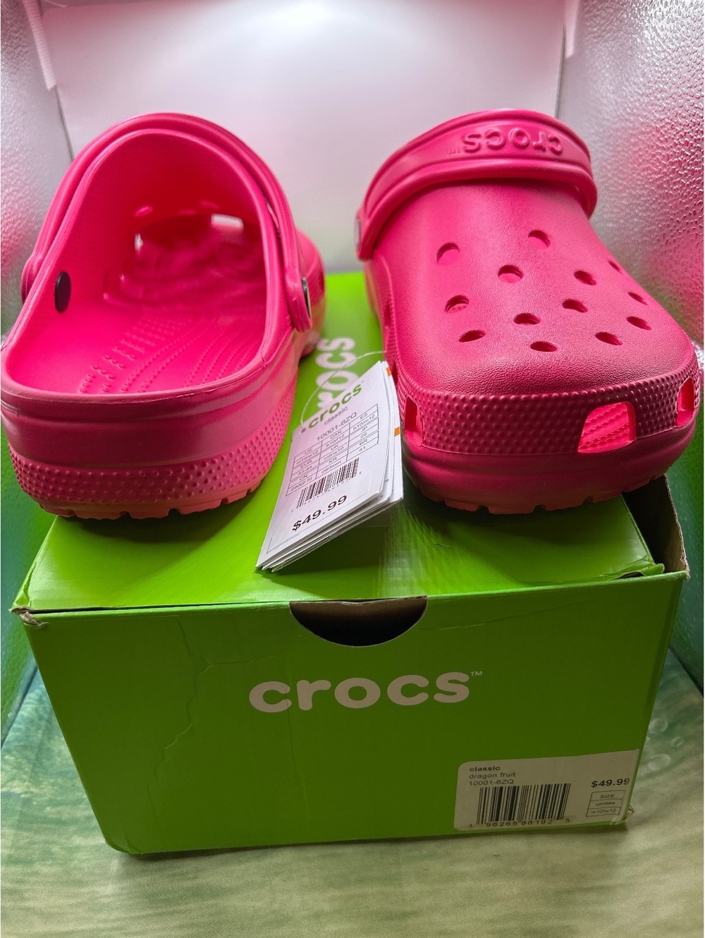 Crocs Dragon Fruit Clogs NIB Women 12 Men’s 10 New